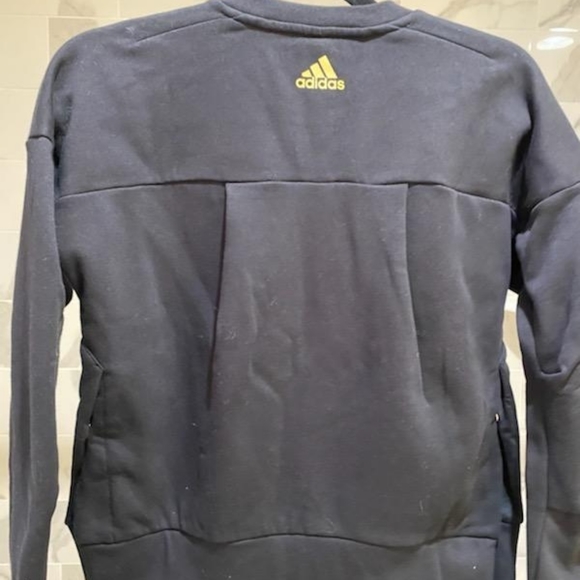 Sweatshirt - Picture 4 of 5